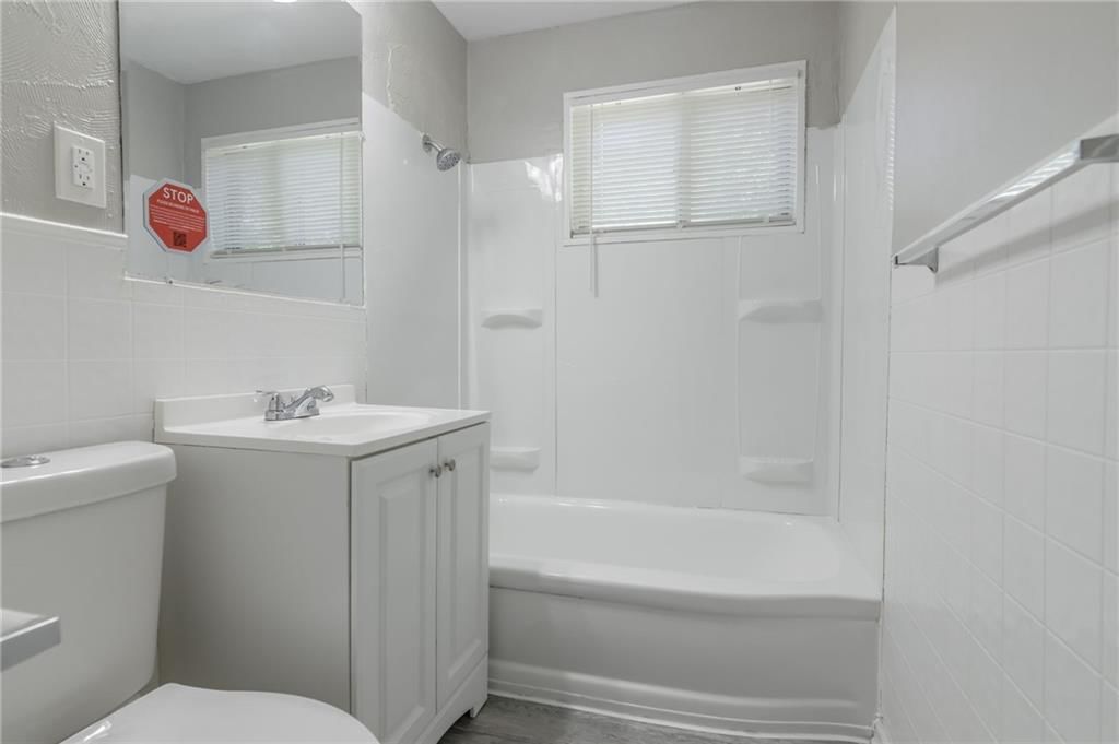 8516 Oldham Road — photo 19