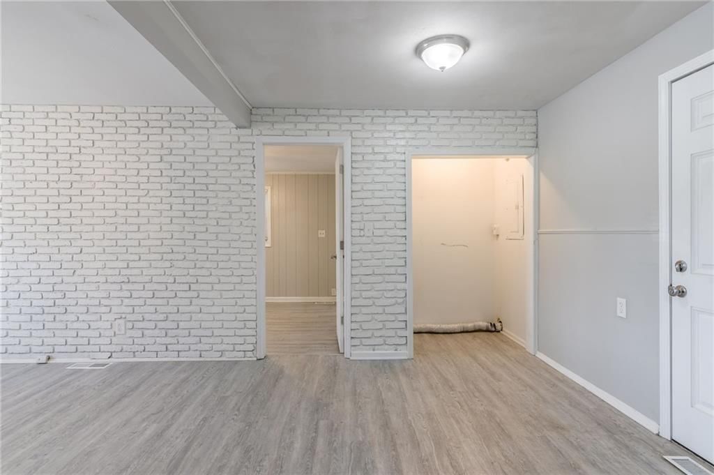 8516 Oldham Road — photo 7