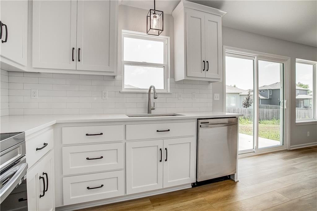 22430 S Jefferson Street — photo 12