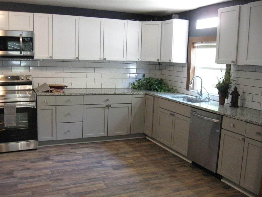 800 N Broadway Street — photo 16