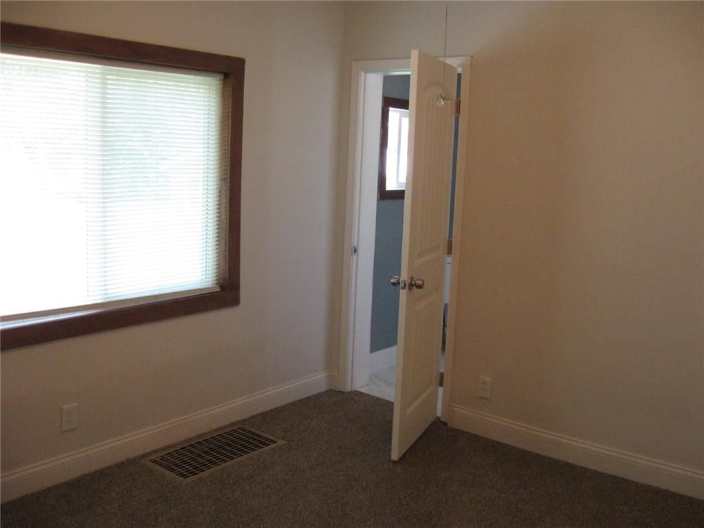 800 N Broadway Street — photo 19