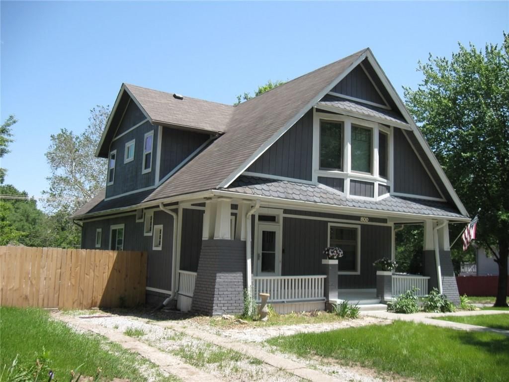 800 N Broadway Street — photo 3