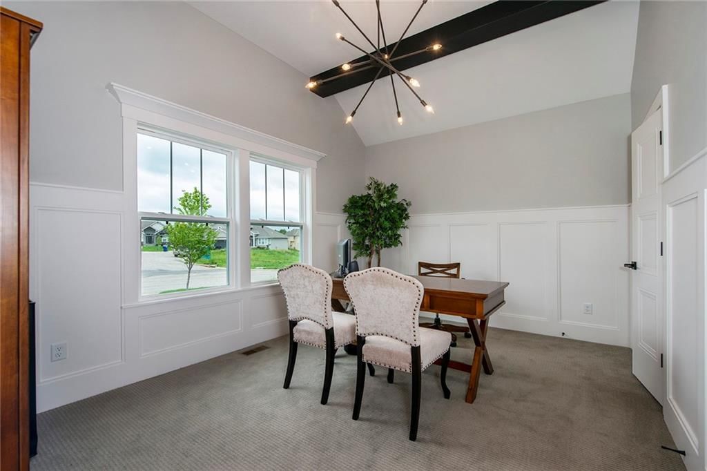 1821 SW Sage Canyon Road — photo 6