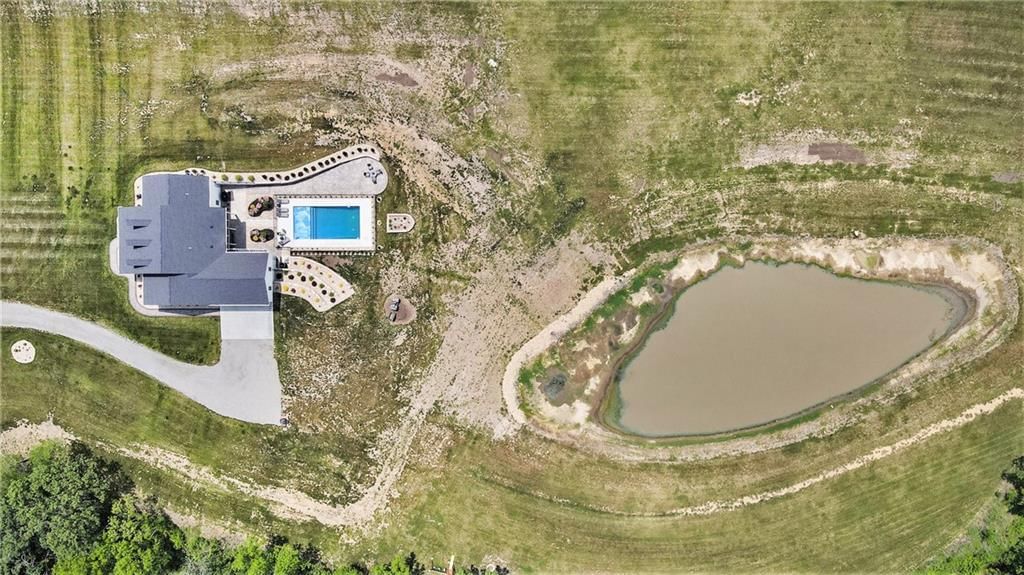 4709 SW Thornton Road — photo 37