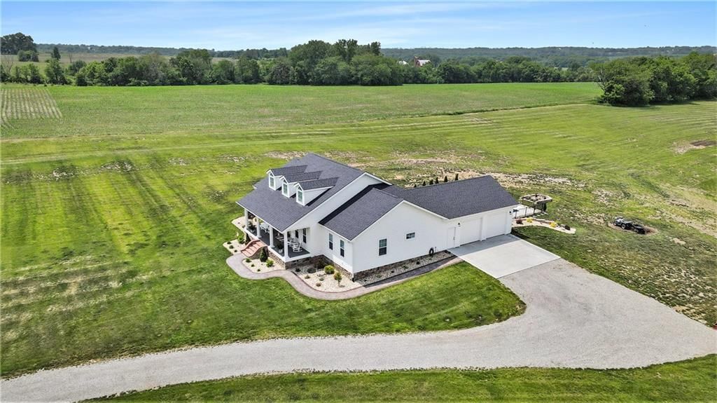 4709 SW Thornton Road — photo 44