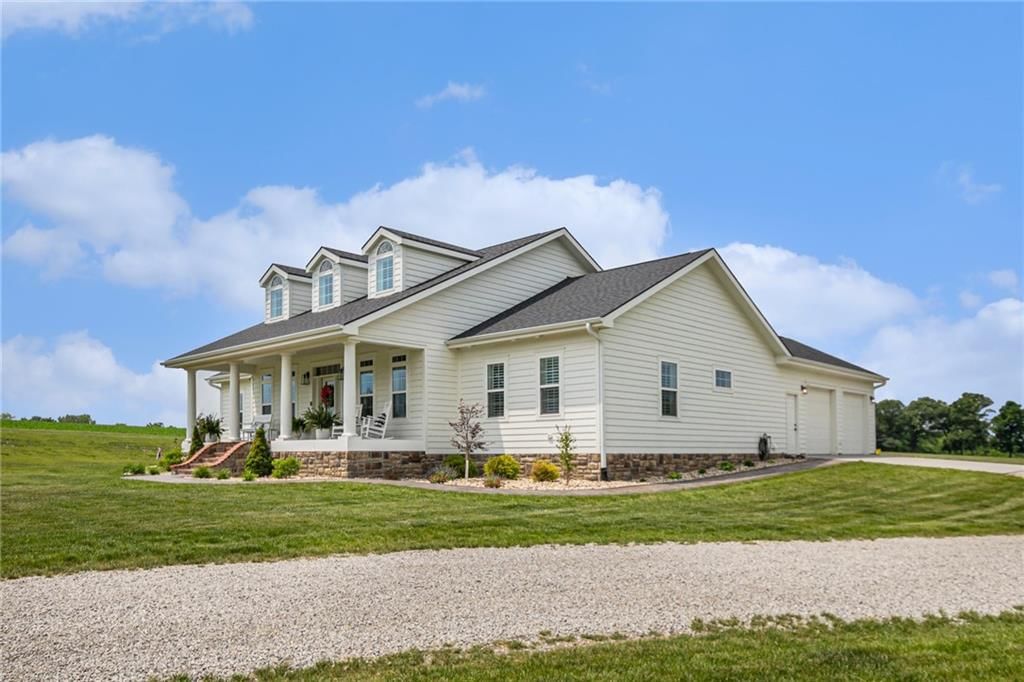 4709 SW Thornton Road — photo 45