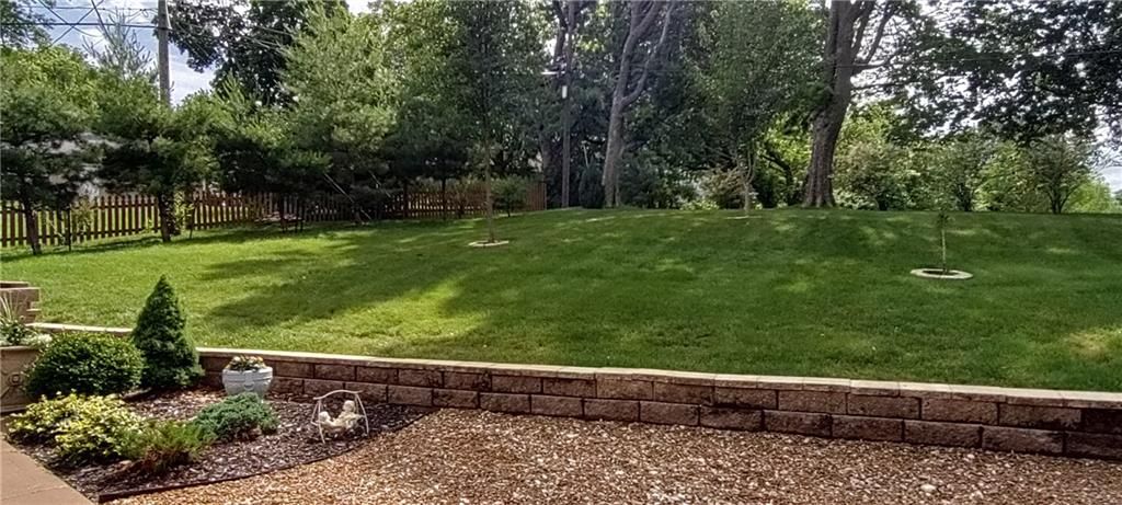 1105 W 93rd Street — photo 7