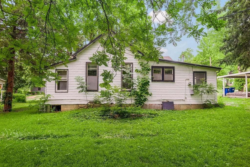479 E Mill Street — photo 27