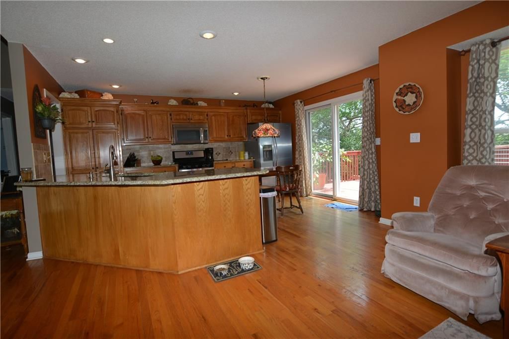 2033 SW Post Oak Road — photo 5