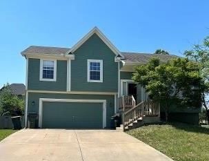 1303 N 3rd St East Street, Louisburg, KS