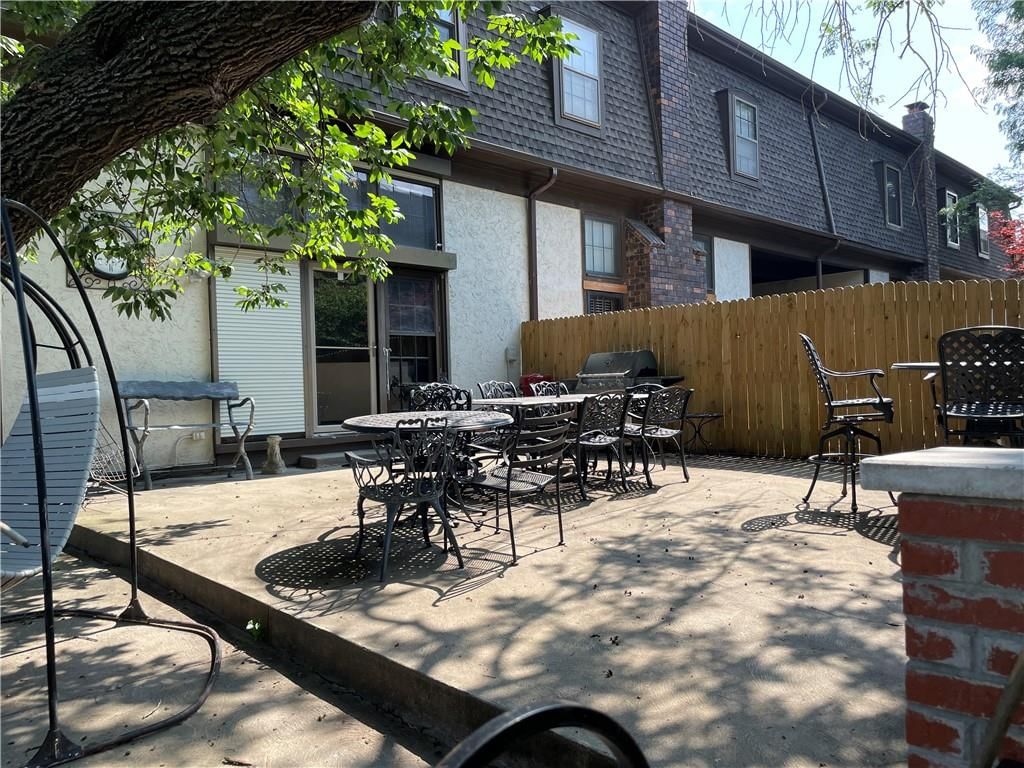 10156 Locust Street — photo 36