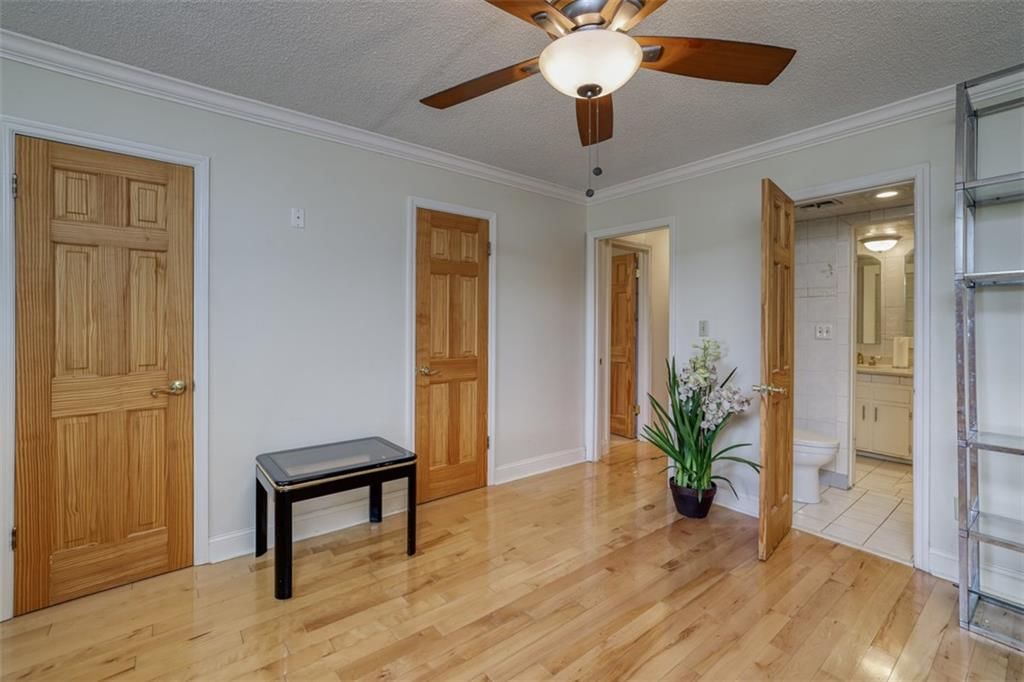 10156 Locust Street — photo 10