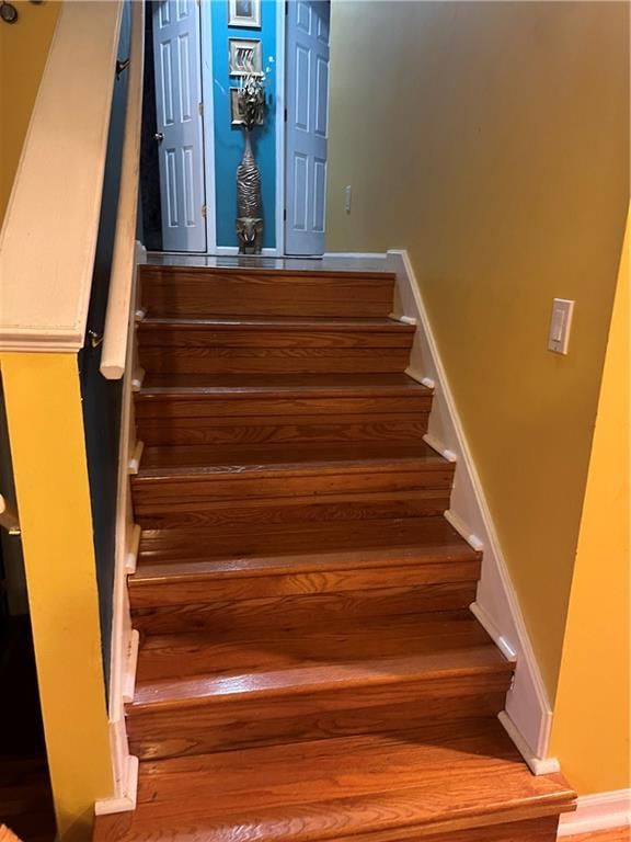 2327 Montgall Avenue — photo 5