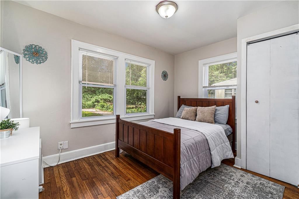 6836 S Benton Avenue — photo 11