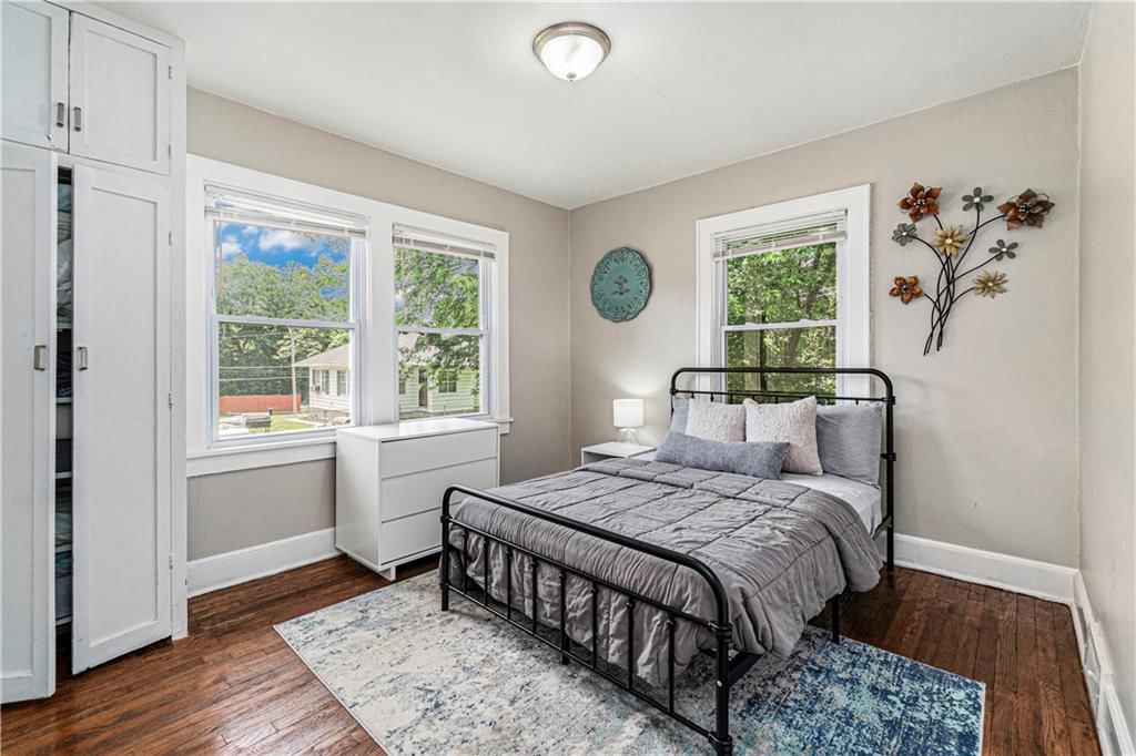 6836 S Benton Avenue — photo 10