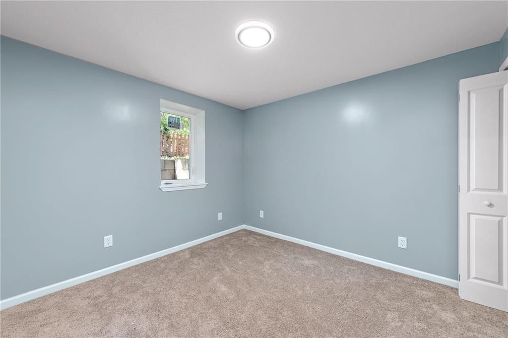 921 N 61st Street — photo 11