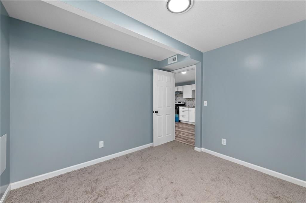 921 N 61st Street — photo 15