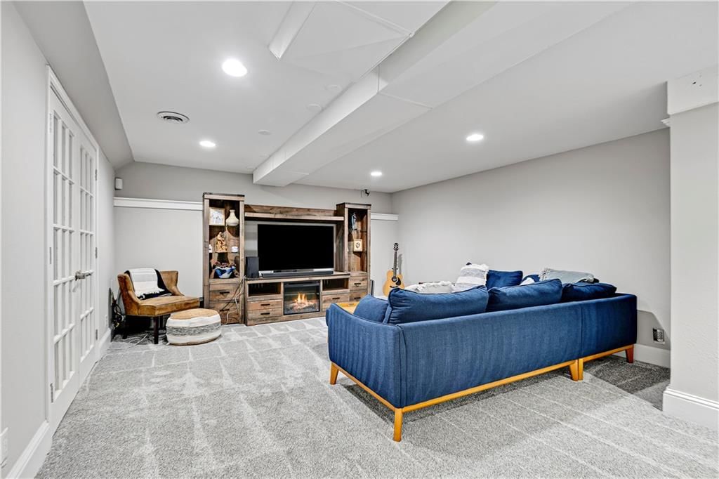 4405 W 126th Street — photo 35