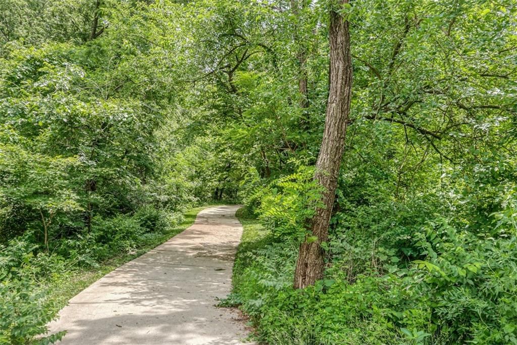 13407 W 80th Terrace — photo 42