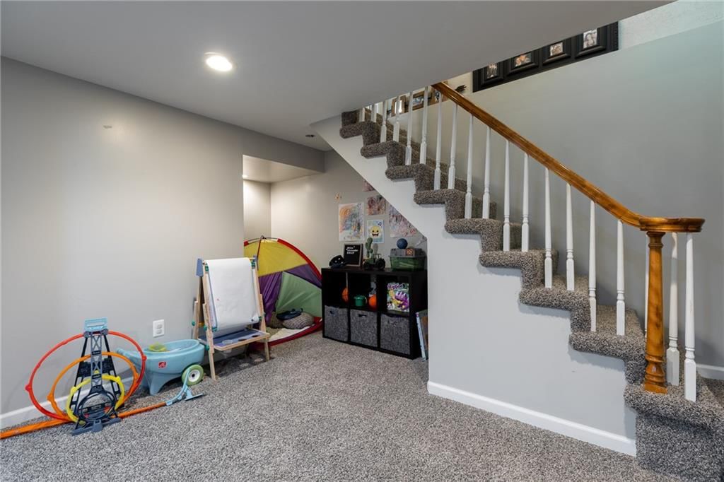 4424 N Grand Avenue — photo 38