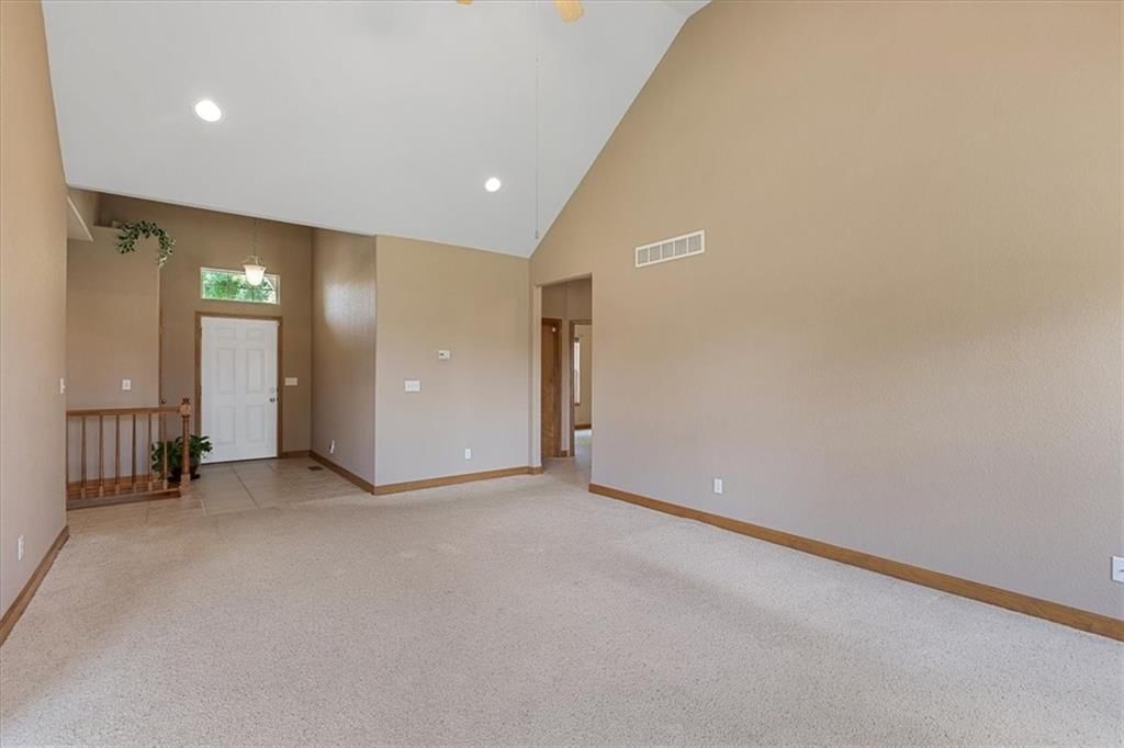 16802 Juniper Drive — photo 10