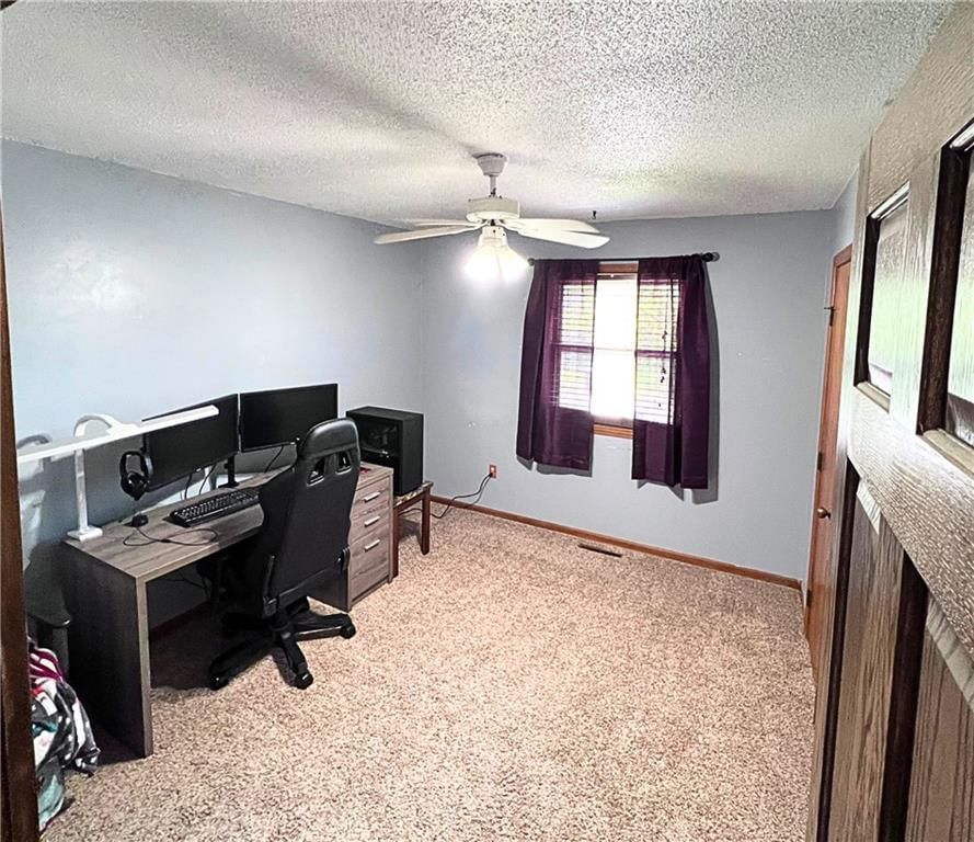204 Bluebird Boulevard — photo 11