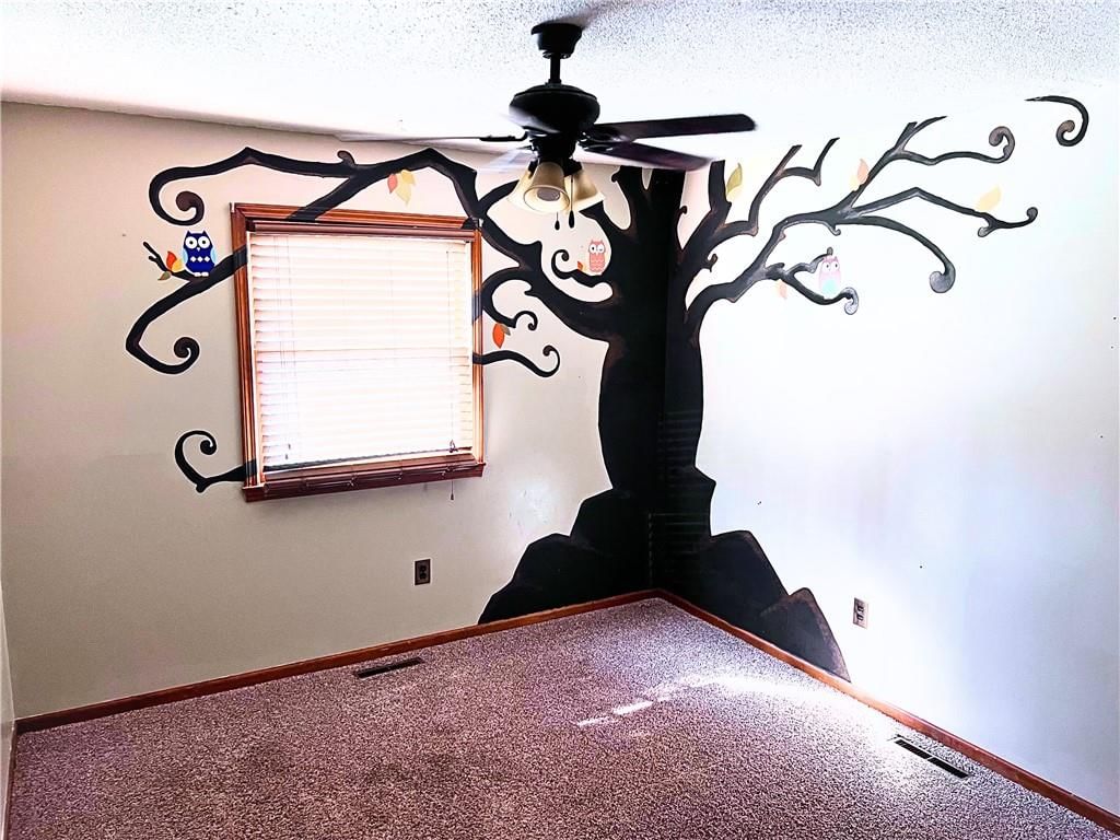 204 Bluebird Boulevard — photo 13