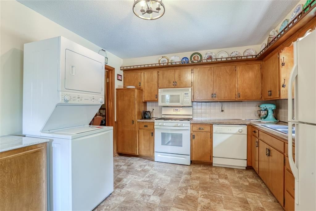 1521 S Dodgion Avenue — photo 23