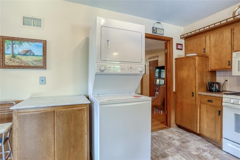 1521 S Dodgion Avenue — photo 24