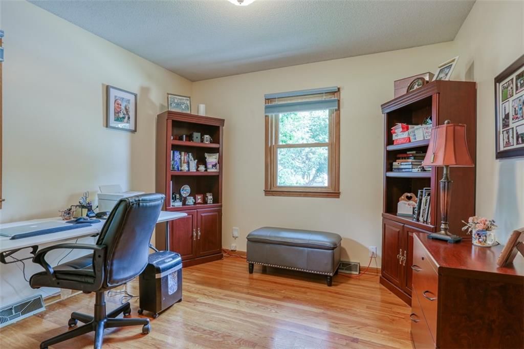 1521 S Dodgion Avenue — photo 32