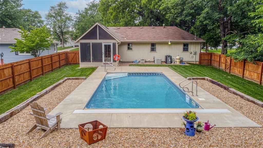 1521 S Dodgion Avenue — photo 48