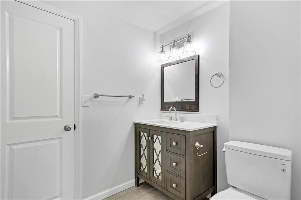 2530 S 42ND Street — photo 11