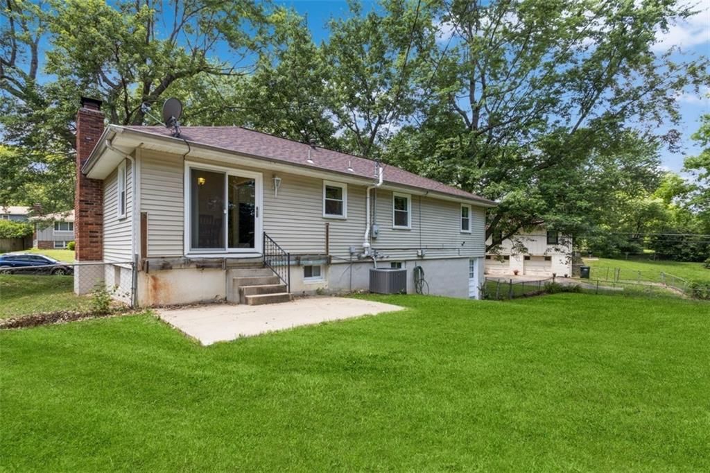 8401 Arlington Avenue — photo 24