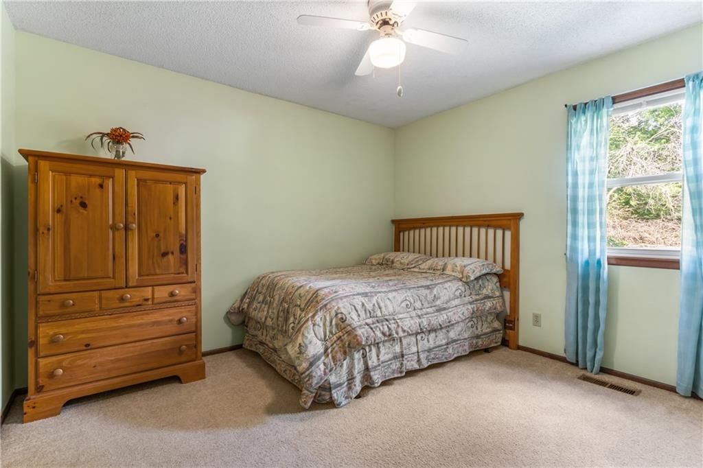 8918 Alden Street — photo 13