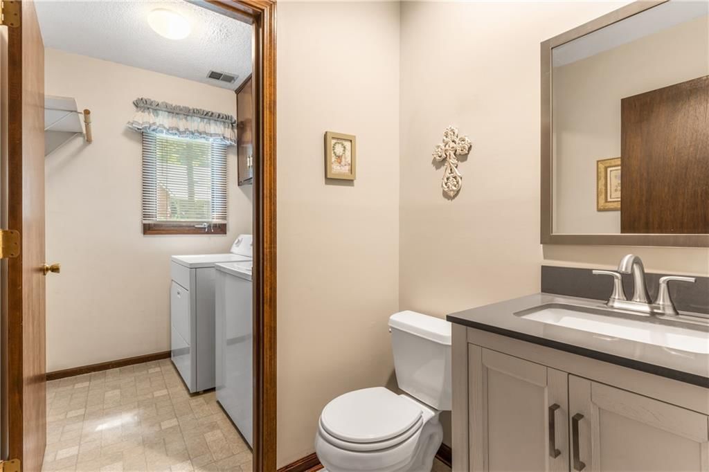 8918 Alden Street — photo 19