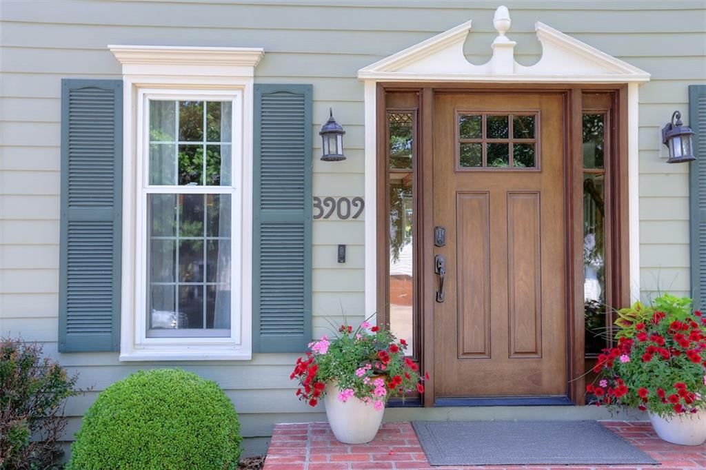 3909 NE Clearbrook Drive — photo 3