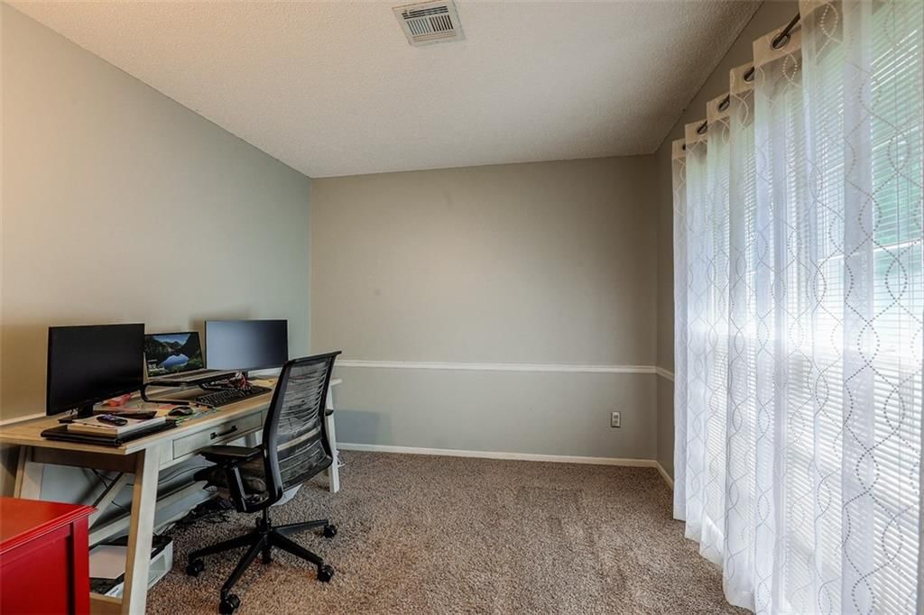 3909 NE Clearbrook Drive — photo 26