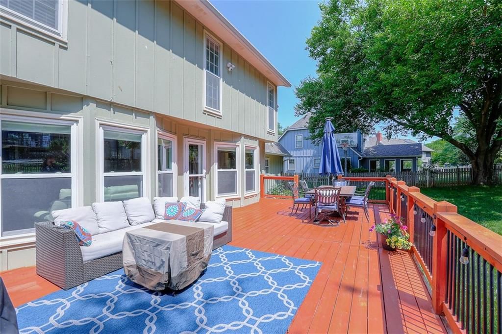 3909 NE Clearbrook Drive — photo 5