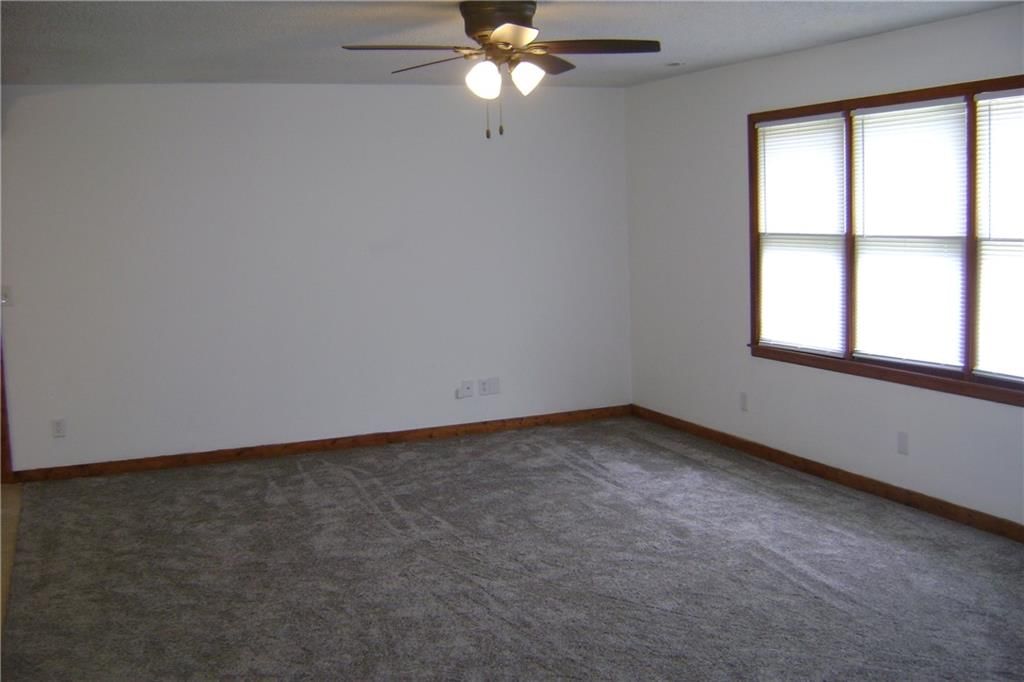 508 E Agnes Street — photo 8