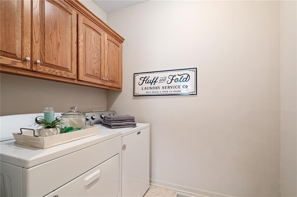 15327 S Greenwood Street — photo 17