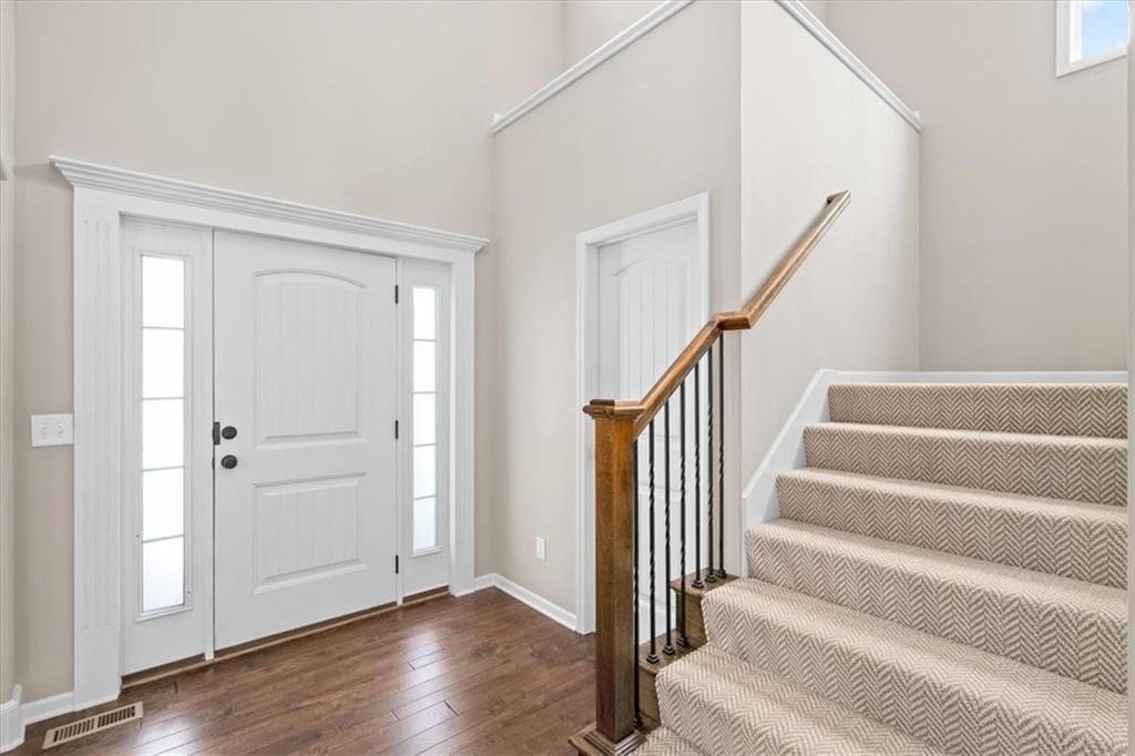 23715 W 52nd Terrace — photo 4