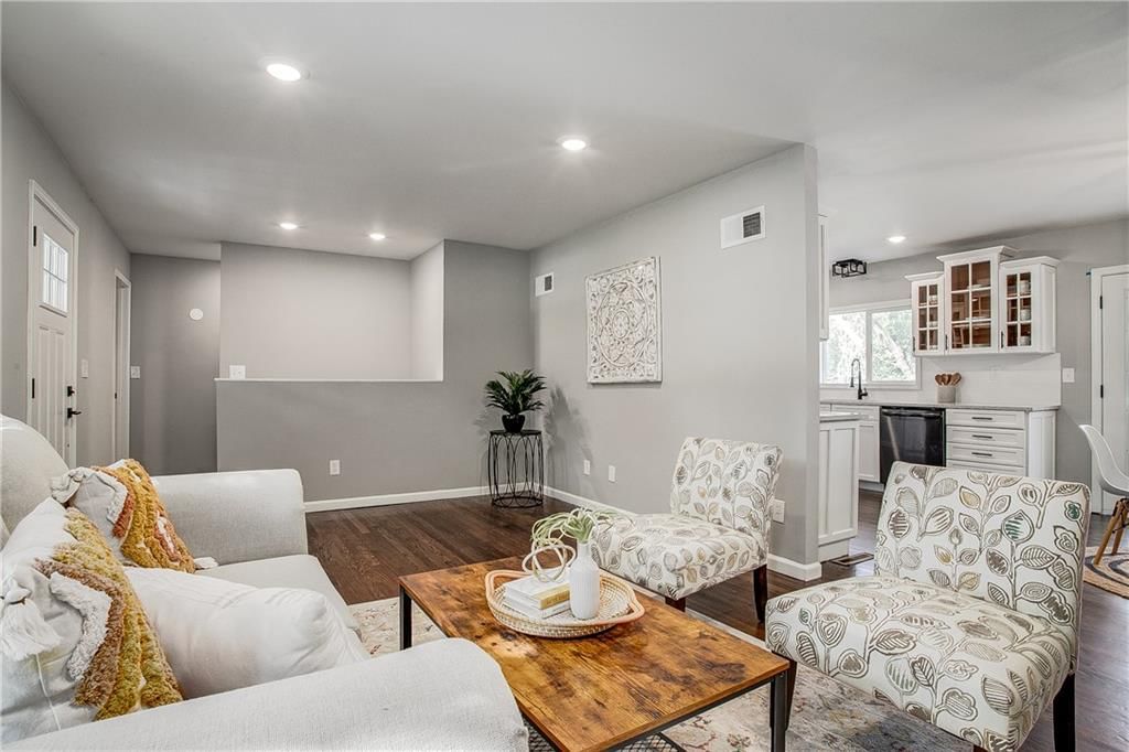 6408 N Flora Avenue — photo 11