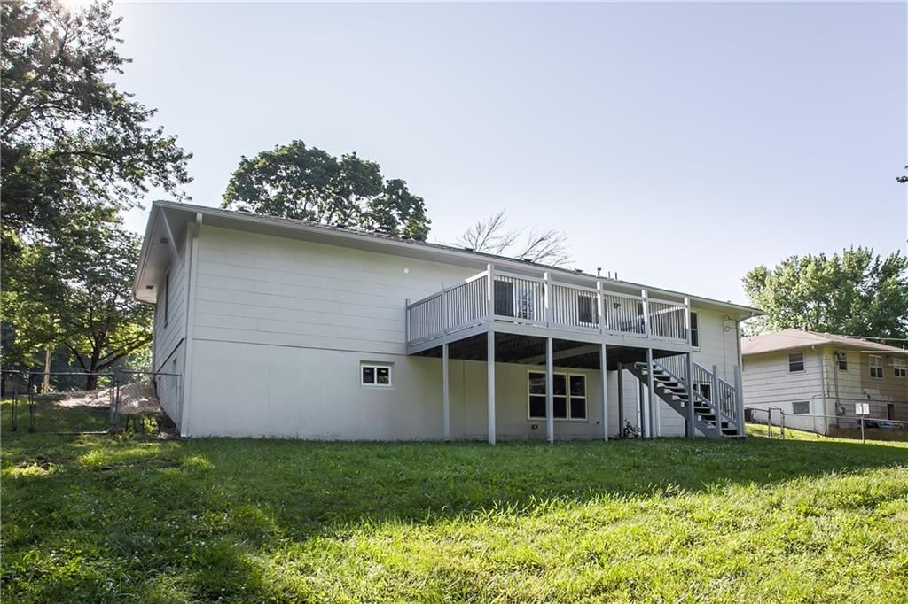 6408 N Flora Avenue — photo 31