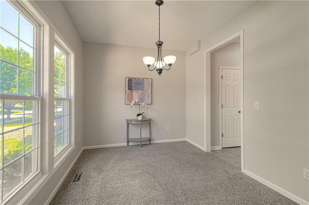 16381 W 157th Street — photo 4