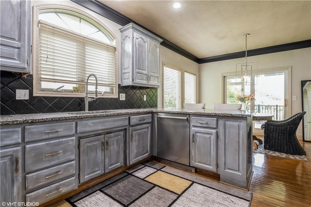 14809 Conser Street — photo 13