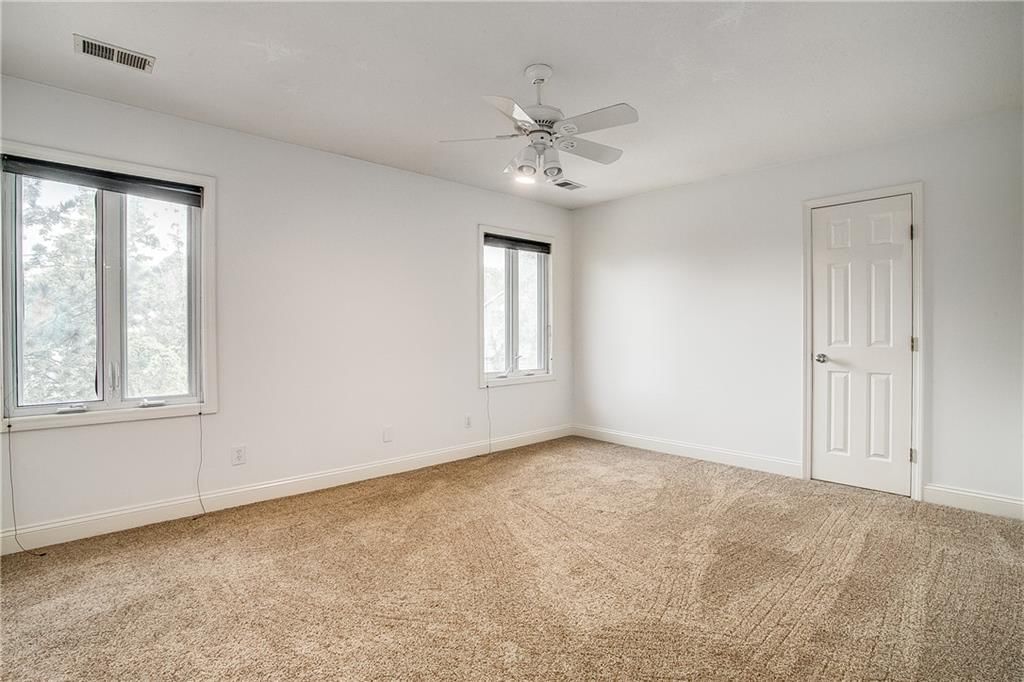 2900 NW Westbrooke Circle — photo 25