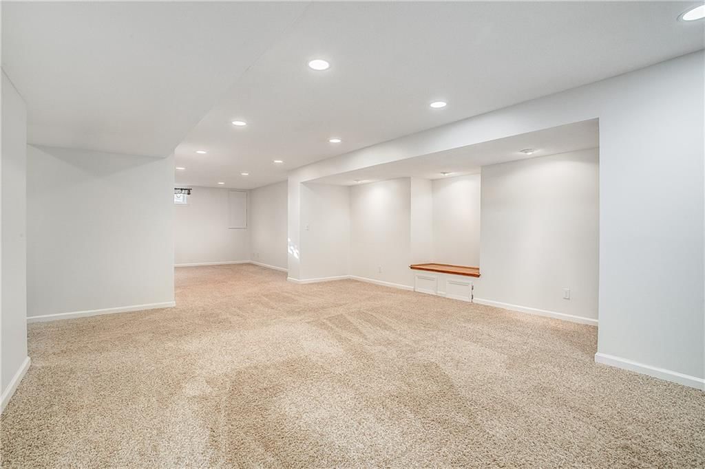 2900 NW Westbrooke Circle — photo 29