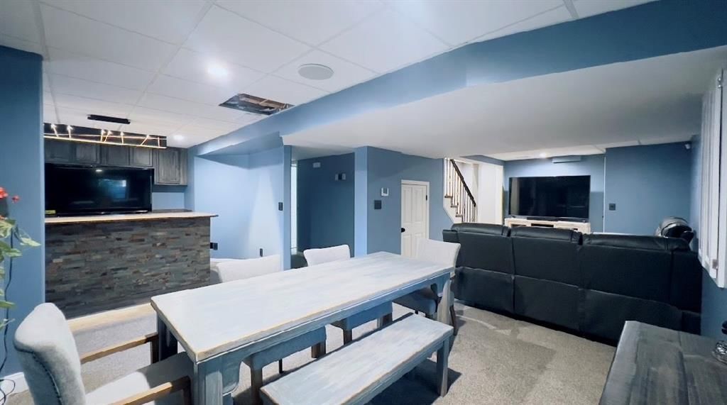 327 NE Lakes Edge Circle — photo 41