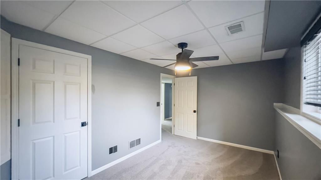 327 NE Lakes Edge Circle — photo 46