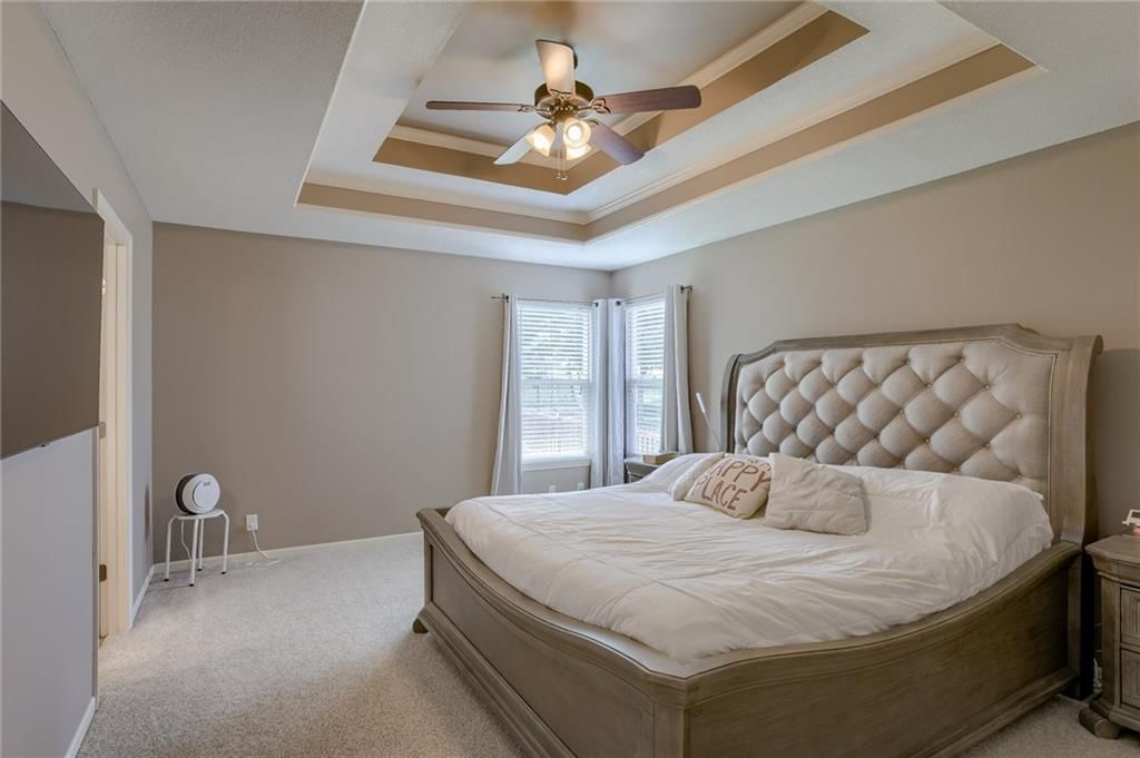 2317 NE OVERLAND Drive — photo 16